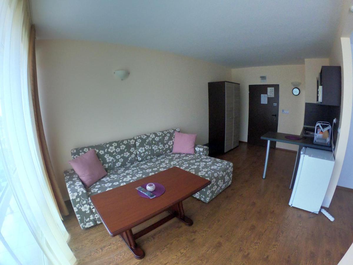 Vili Apartment Burgas Bagian luar foto