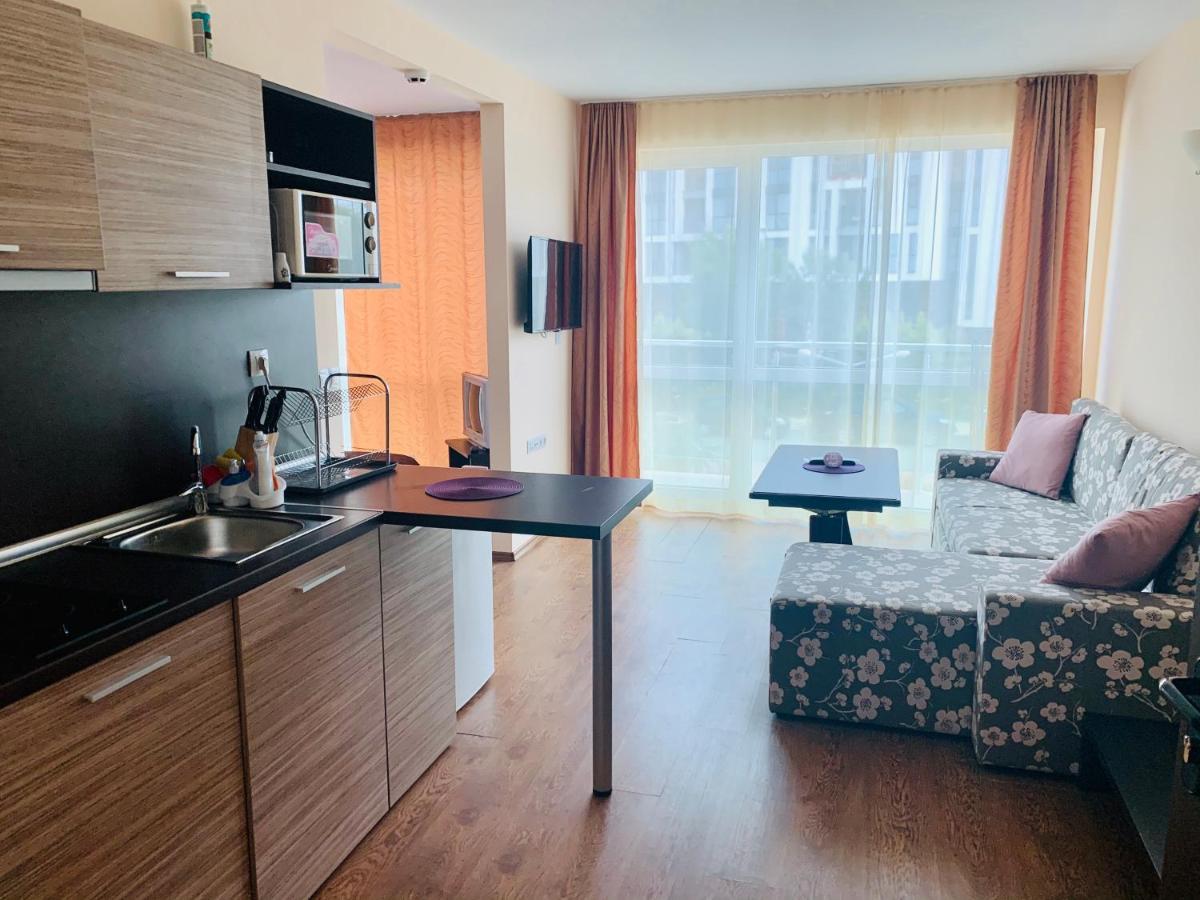 Vili Apartment Burgas Bagian luar foto